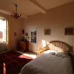 Ancien Presbytere Au Coeur Du Village * Mauvezin (Gers)