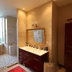 Ancien Presbytere Au Coeur Du Village *