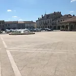 Ancien Presbytere Au Coeur Du Village