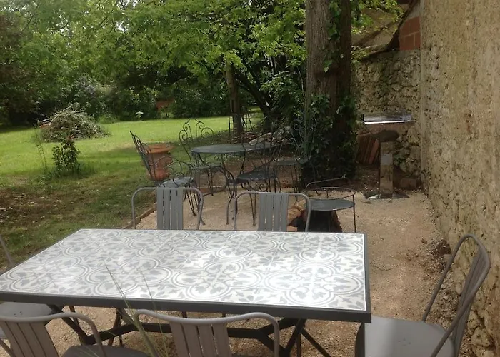 Ancien Presbytere Au Coeur Du Village *