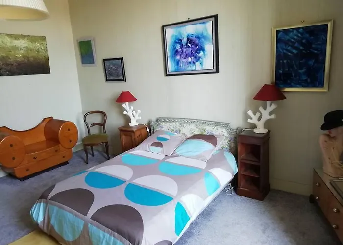 펜션 Ancien Presbytere Au Coeur Du Village *